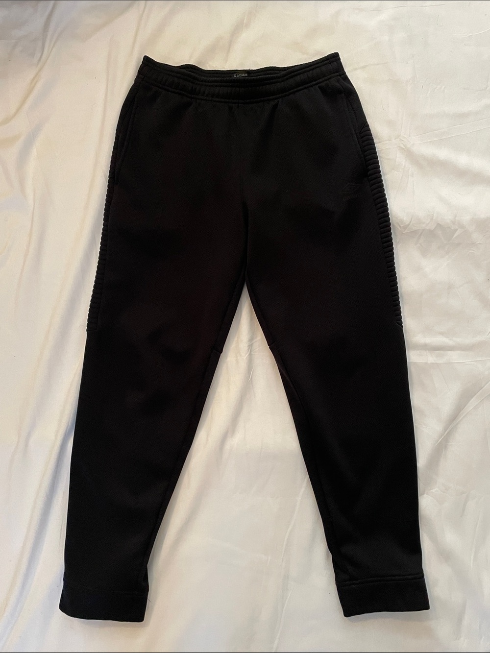 Kids XL black Umbro track pants